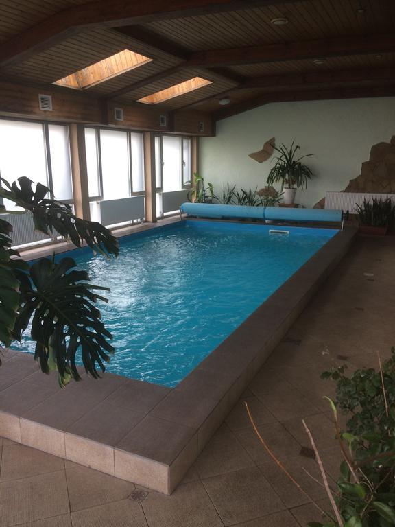 Hotel Grant Pesochin 외부 사진